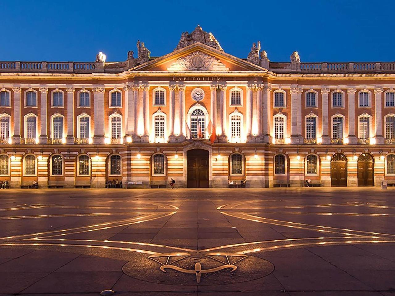 Le Bayard Jaune - Parking & Gare Sncf Toulouse Kültér fotó