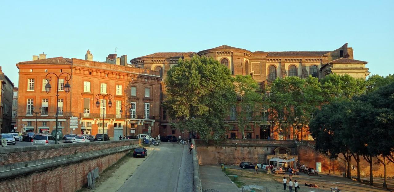 Le Bayard Jaune - Parking & Gare Sncf Toulouse Kültér fotó